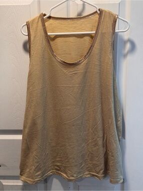 SHEIN Gold Scoop Neck Tank Top
